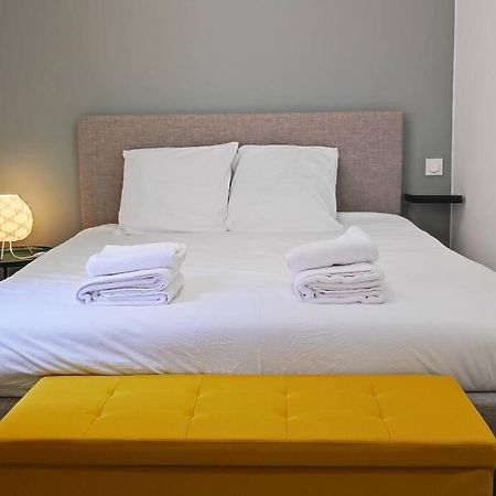 Cocon De Charline - Charme Et Elegance Dans Le Centre Apartment Montauban Luaran gambar